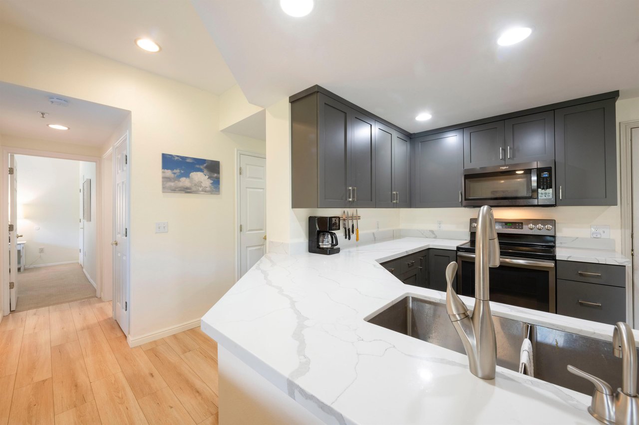 900 Bitner Rd Unit 17  Canyon Creek Club Apartments