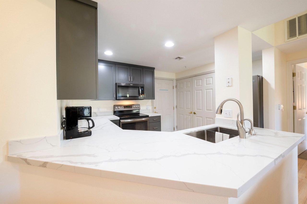 900 Bitner Rd Unit 17  Canyon Creek Club Apartments