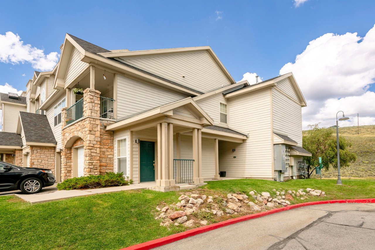 900 Bitner Rd Unit 17  Canyon Creek Club Apartments