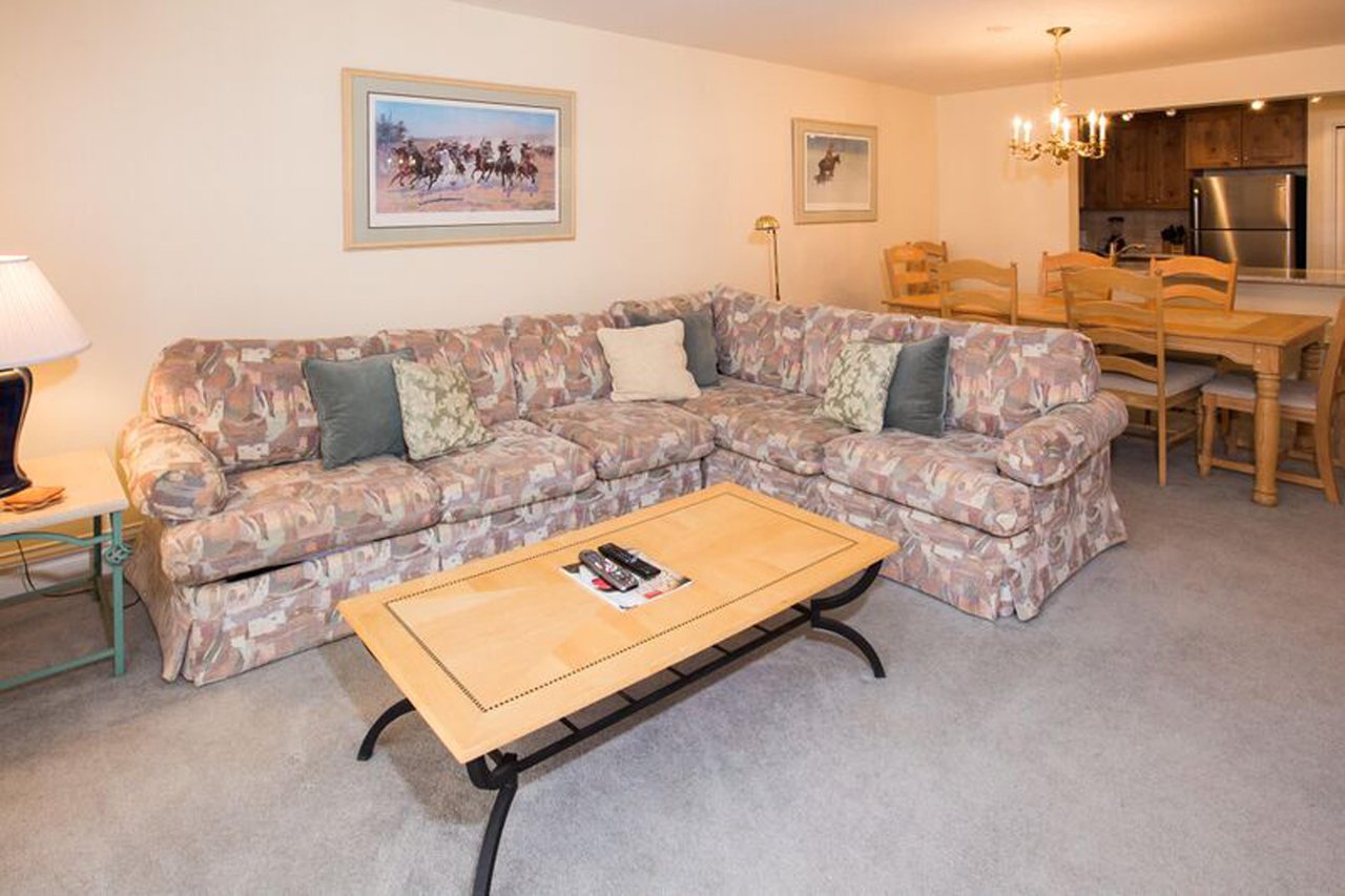 Park City Resort LodgingResort Plaza 5048