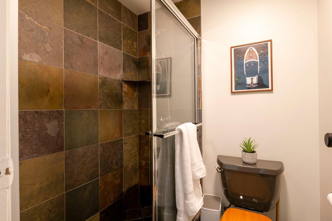 Full Bath with ShowerTub Combo