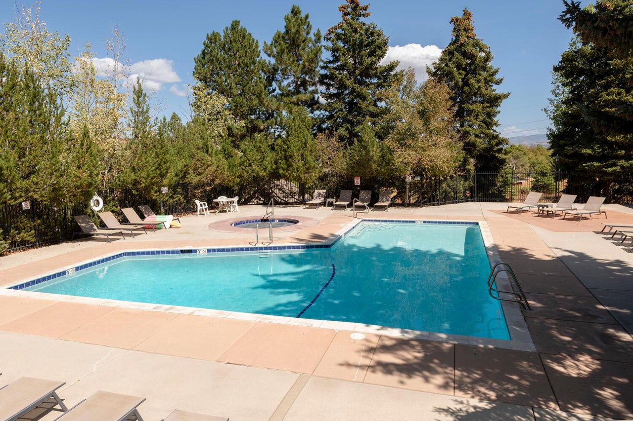 Seasonal community poolsummer only.