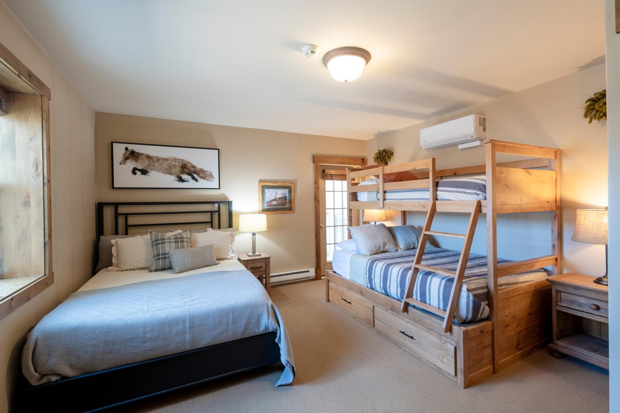 Bring the whole crew Resort Plaza 5002 is a Park City vacation rental that truly accommodates everyone — the kids will love the bunk beds while parents appreciate the extra sleeping space and cozy mo