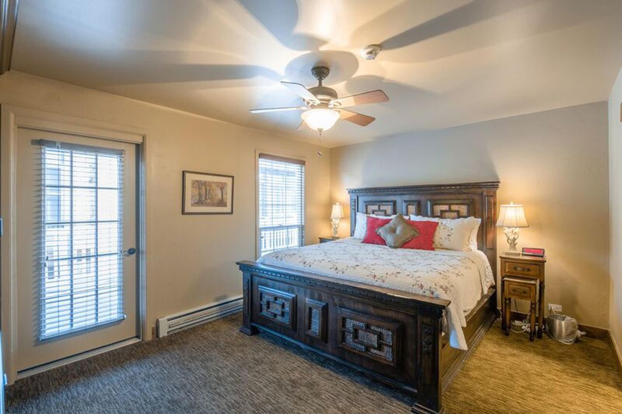 Resort Plaza 5009 delivers the ultimate Park City lodging experience with a spacious, elegantly furnished bedroom, making this Park City condo rental the perfect retreat after a day on the slopes or e