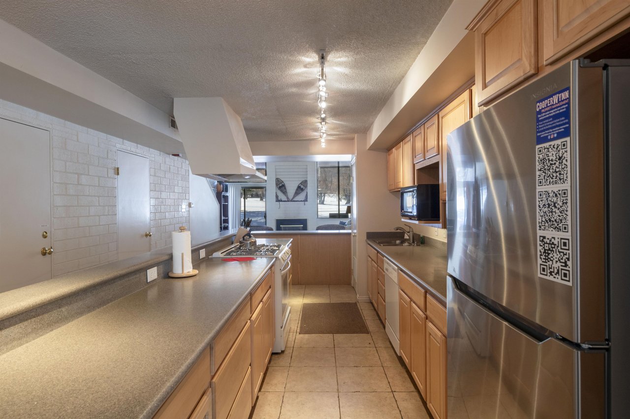 Everything you need and more — the wellappointed kitchen at Park Avenue 251 makes cooking for the whole group a pleasure, adding everyday convenience to your Park City vacation getaway.