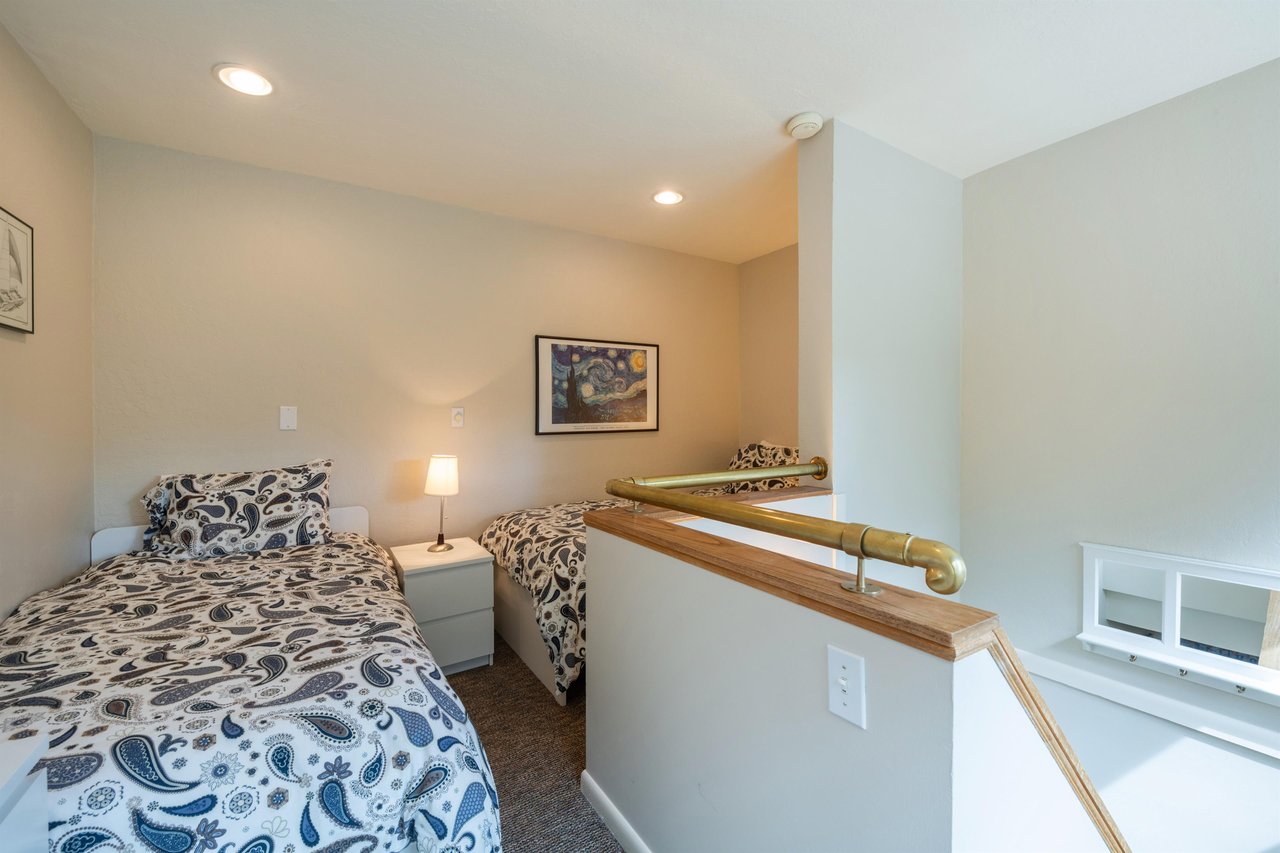 This cozy twin bedroom offers a comfortable and quiet retreat for every member of the group. Smart, flexible sleeping arrangements are just one of the perks of this Park City condo rental.