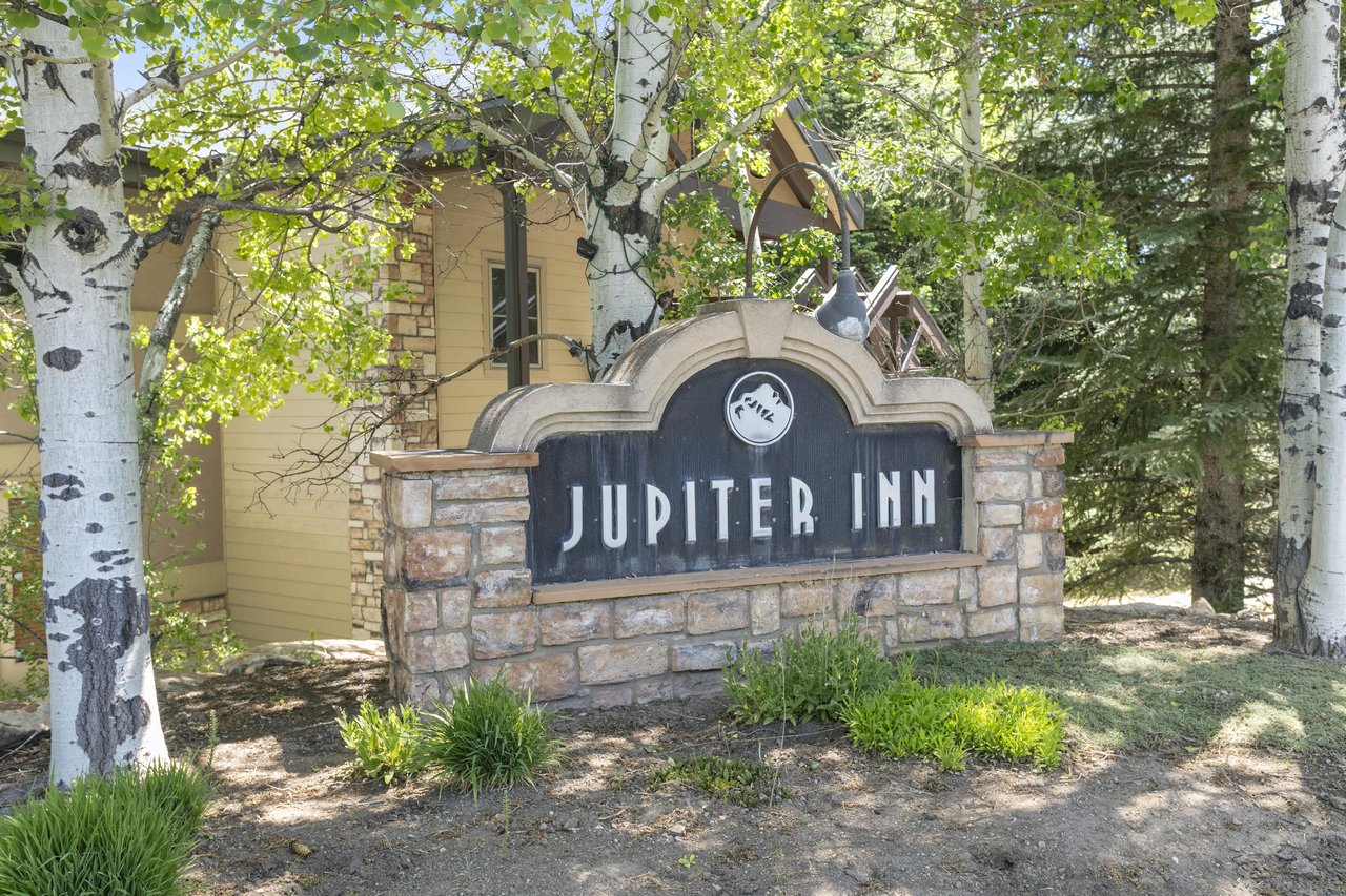 Jupiter Inn — a boutique Park City lodging property tucked into a quiet corner of Park City Utah.