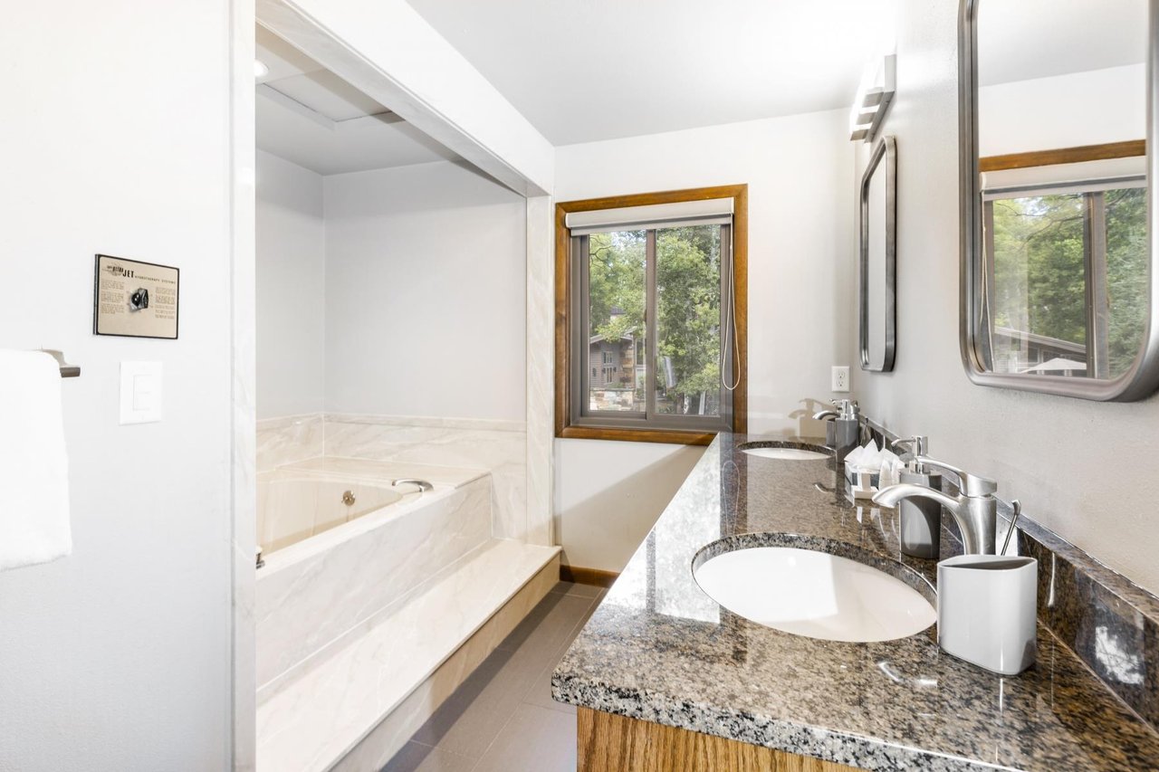 148 Webster Court  Master Bathroom