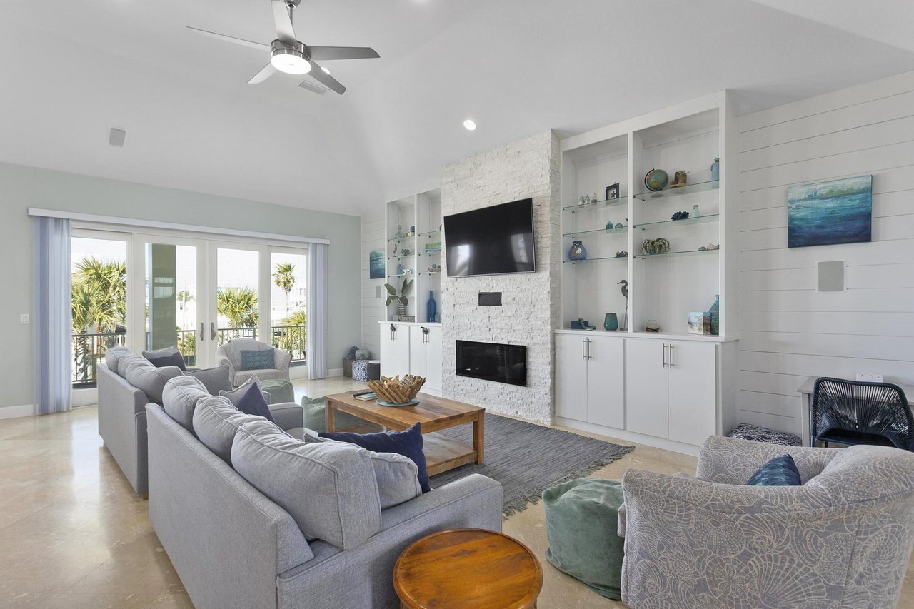 Ariola 1405  The Big Yellow Beach House 3