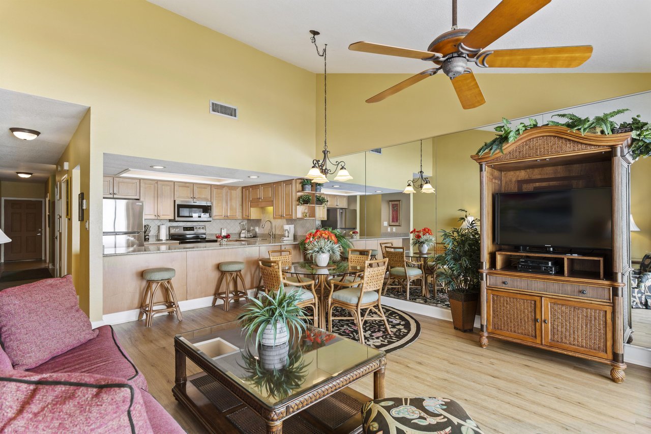 Destin Beach Club 305 5