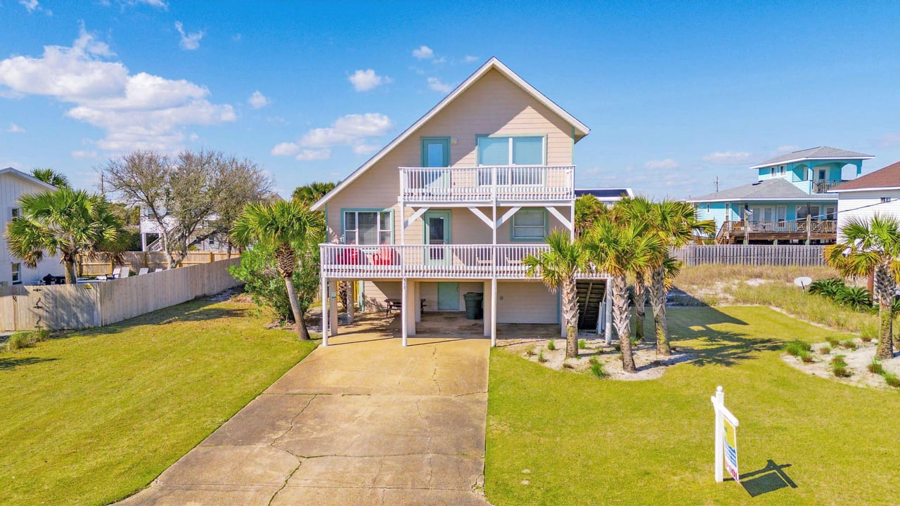 Maldonado 813  The Lazee Lagoon Beach House 1