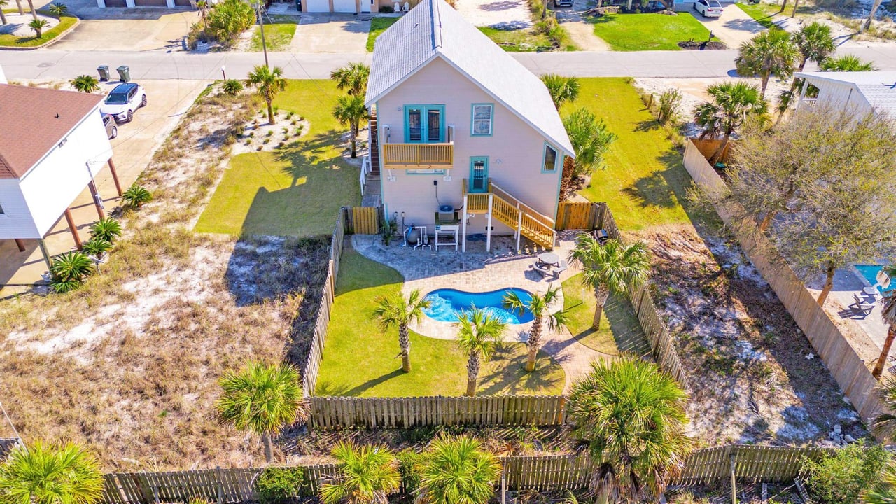 Maldonado 813  The Lazee Lagoon Beach House 3