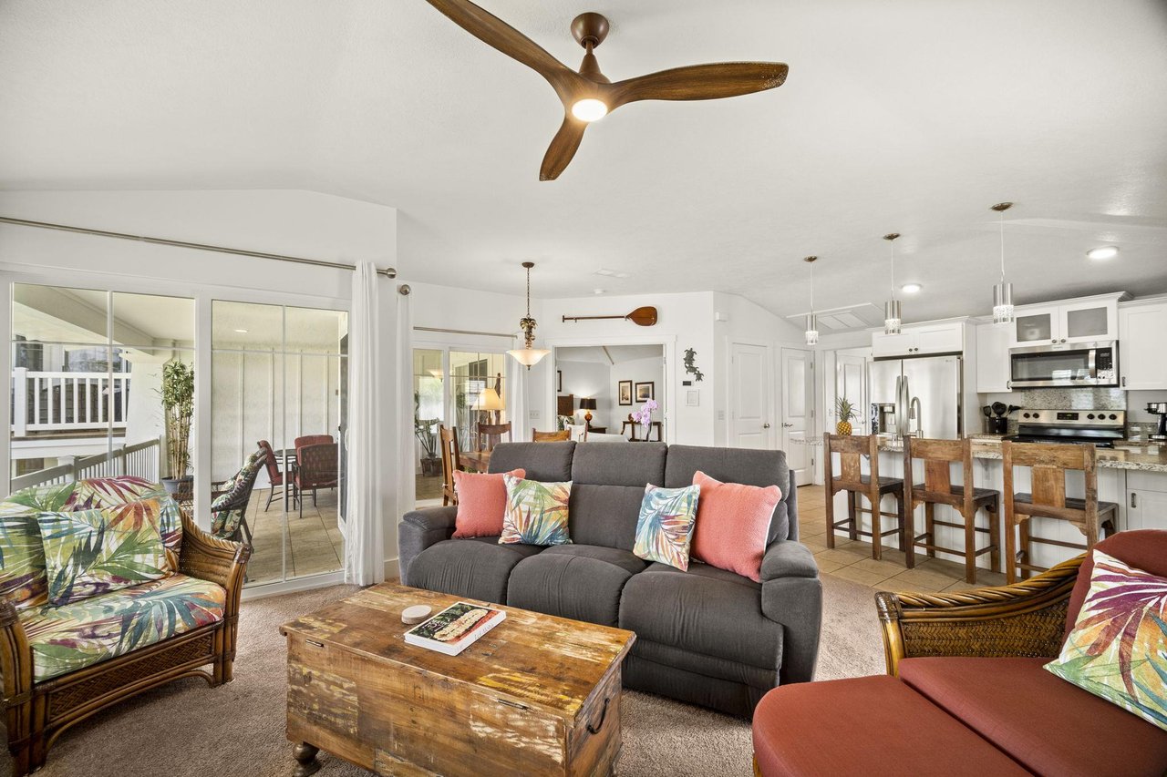 Cozy living area to gather