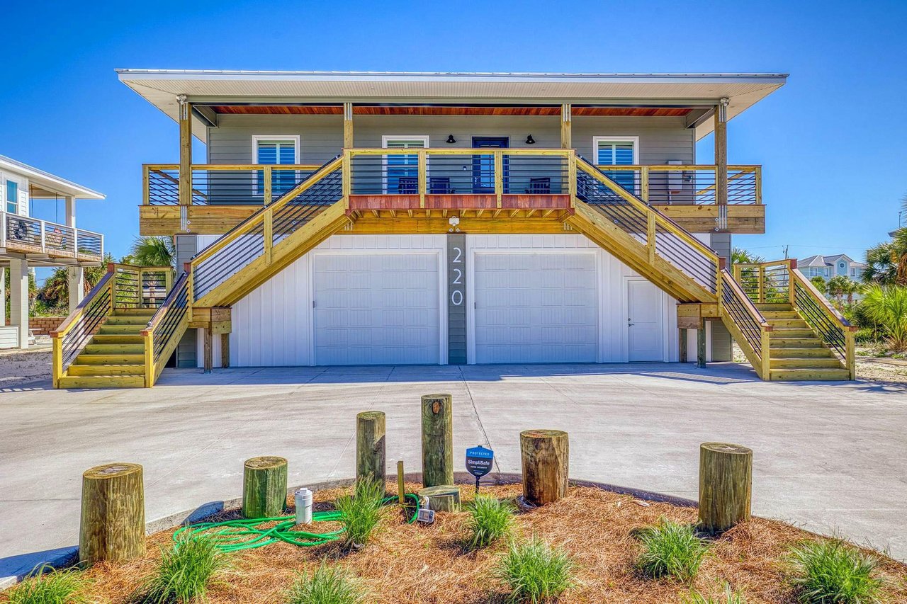 Via De Luna 220  Spanish Moss 1