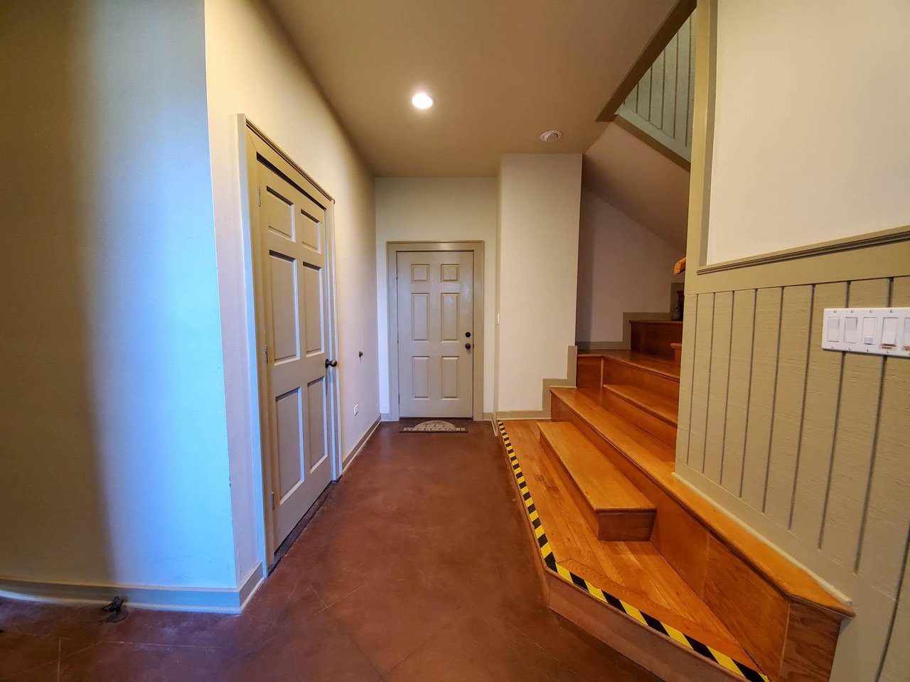 Ariola 102  The Phoenix 4