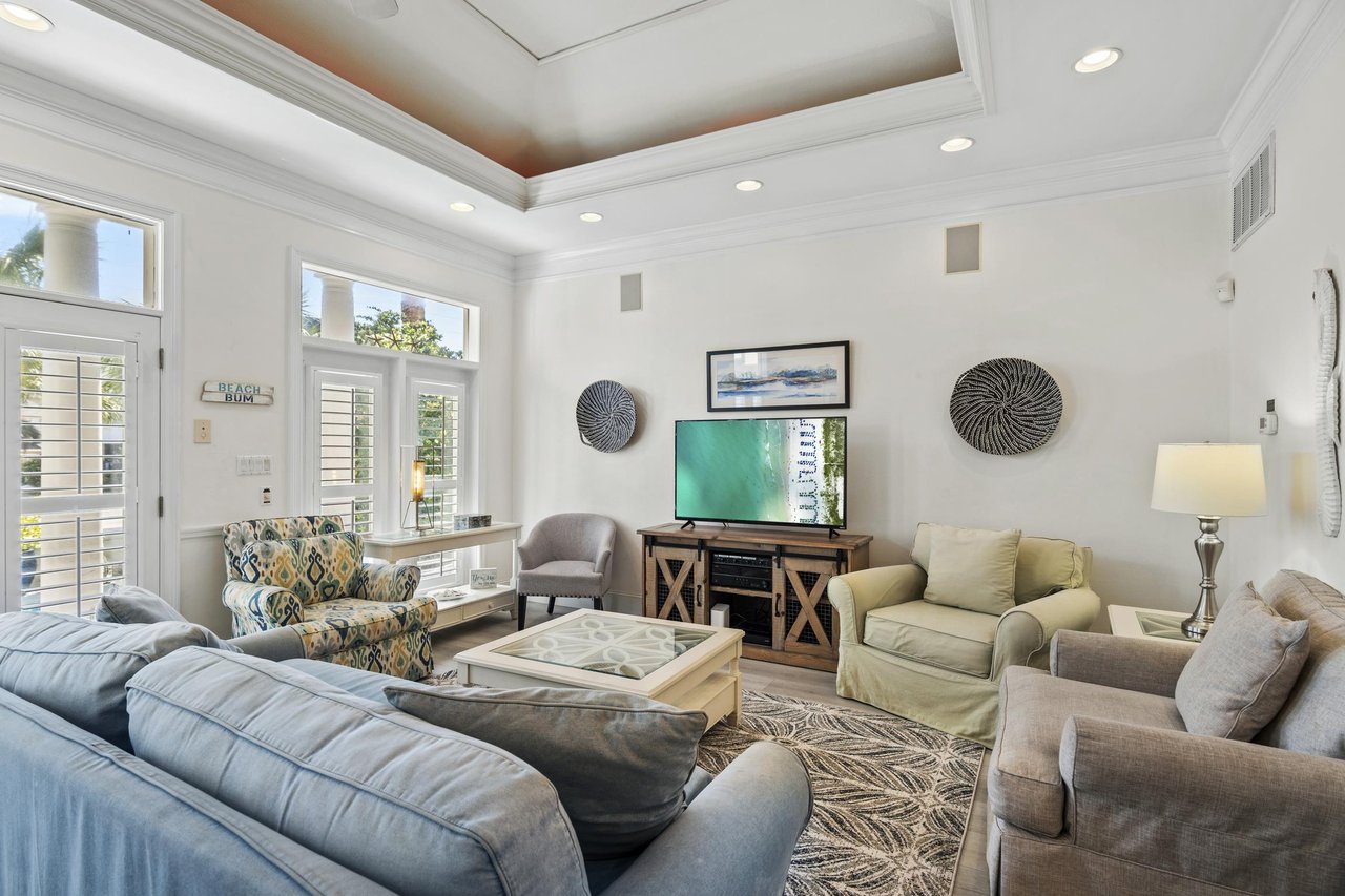 Southern Nights at Destin Pointe Resort 1