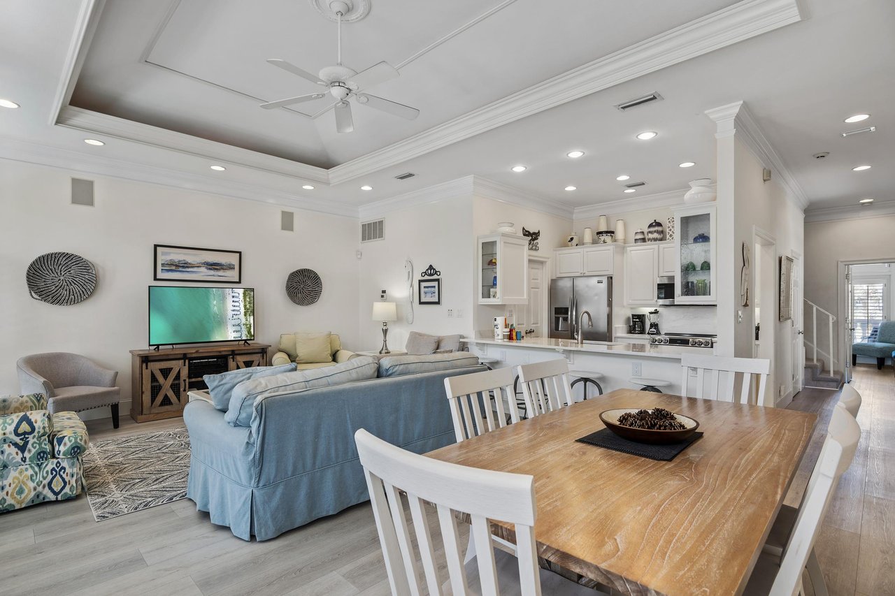 Southern Nights at Destin Pointe Resort 4