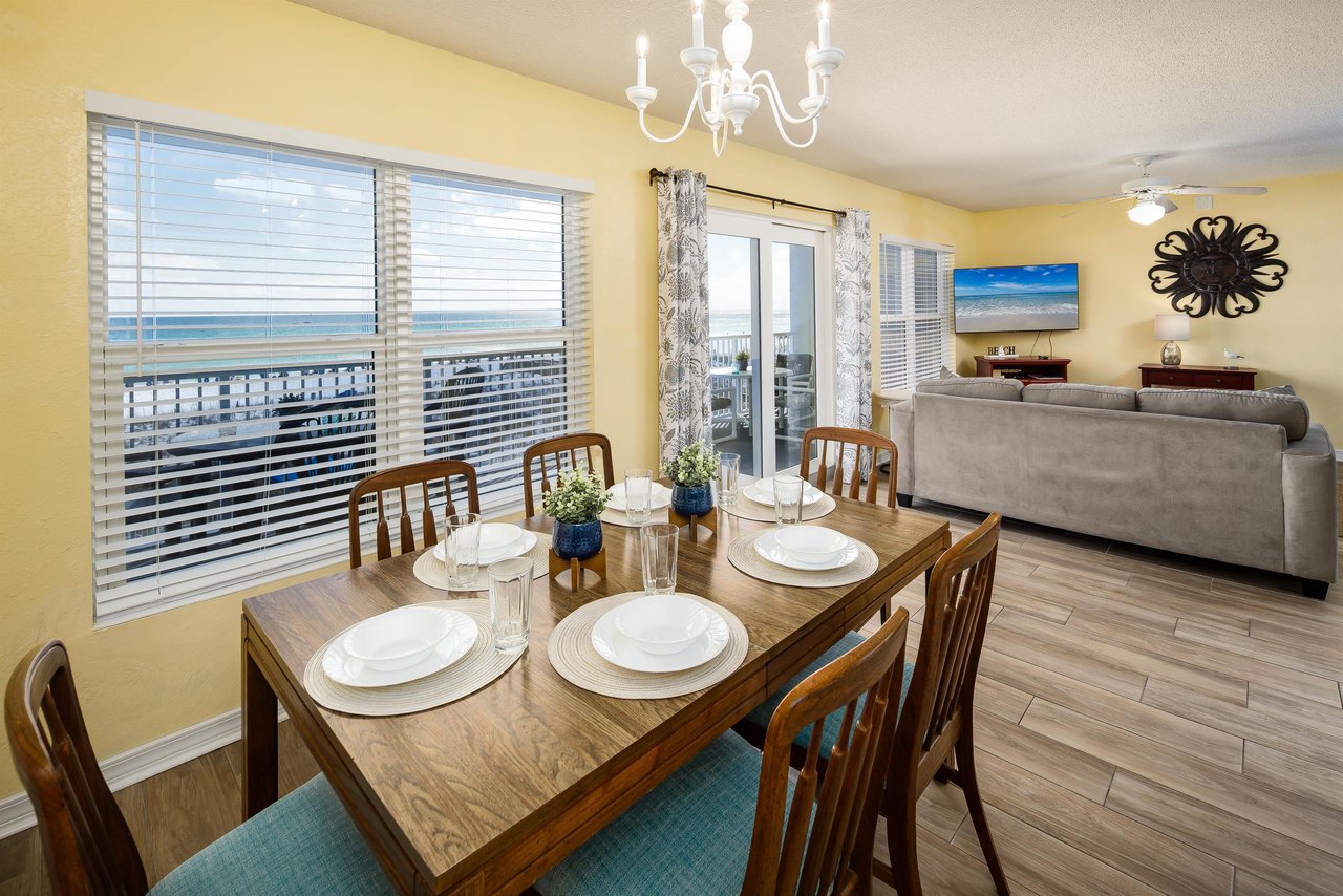 Great open floor plan and views from everywhere