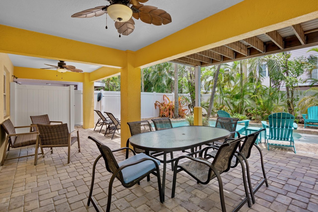 Poolside Dining Area