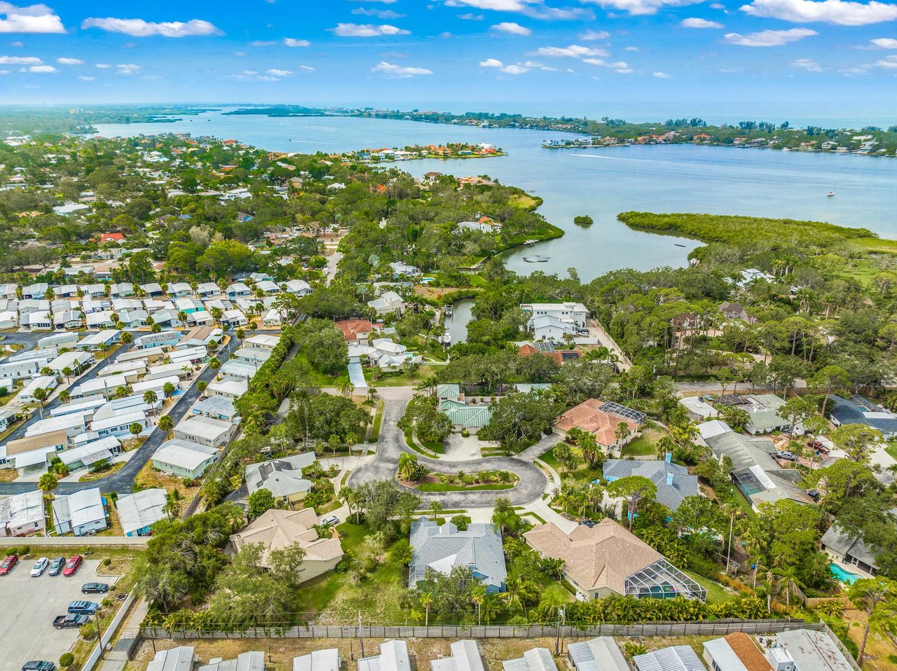 Home located close to Sarasota Bay