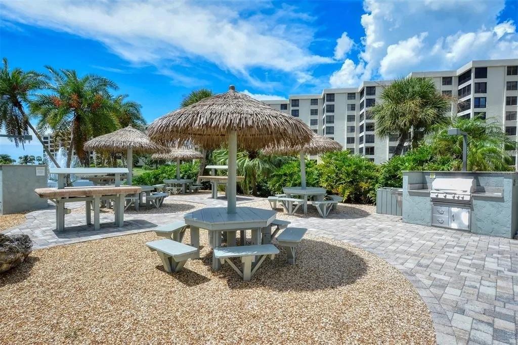 Gulf and Bay Club C701 by Tropical Sands Accommodations