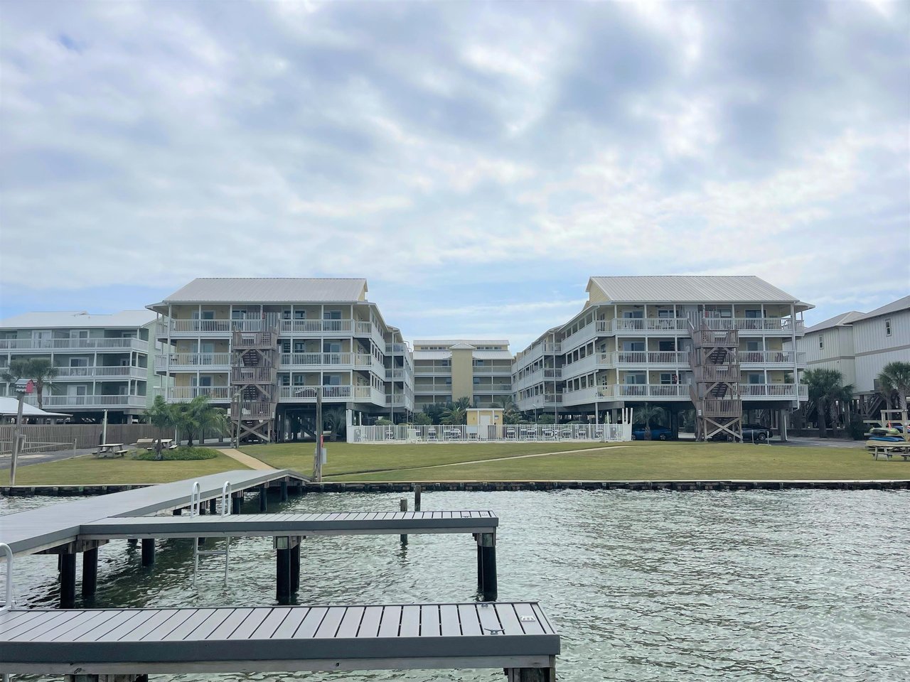 Laguna Run Breeze  Lagoon Run 107 1