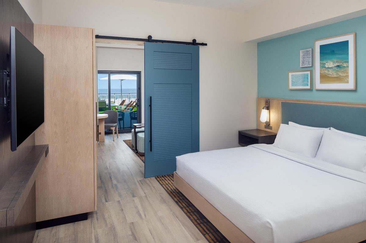 Room at Embassy Suites By Hilton Gulf Shores Beach Resort