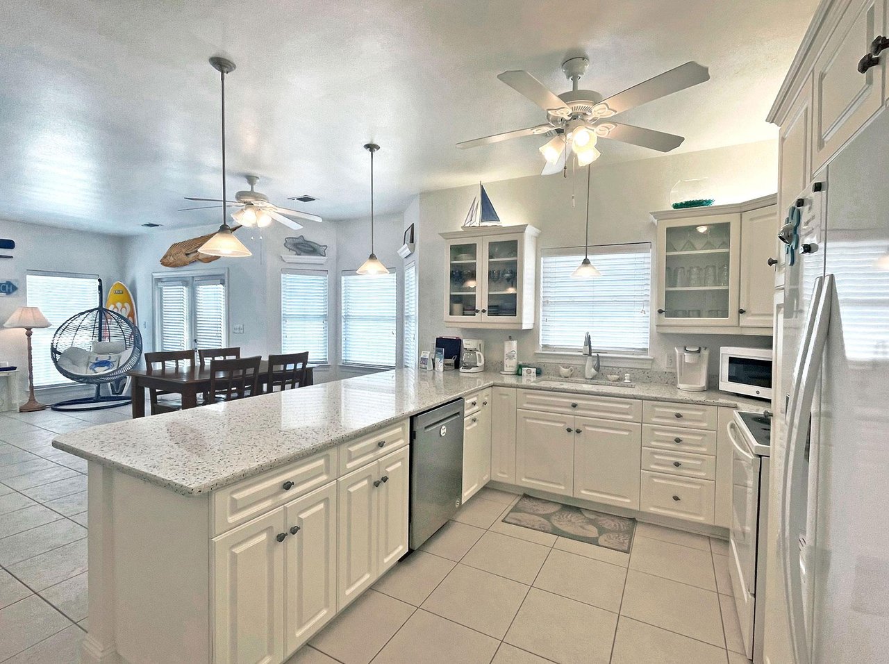 White Sands Cottage 501 Lifes A Beach House 4