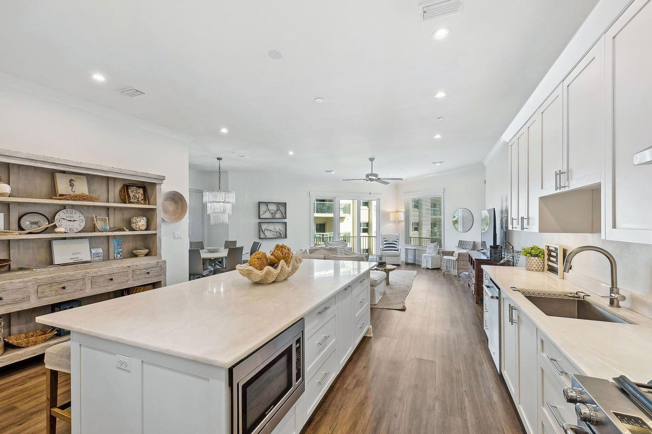 Regency Cabanas A2 5