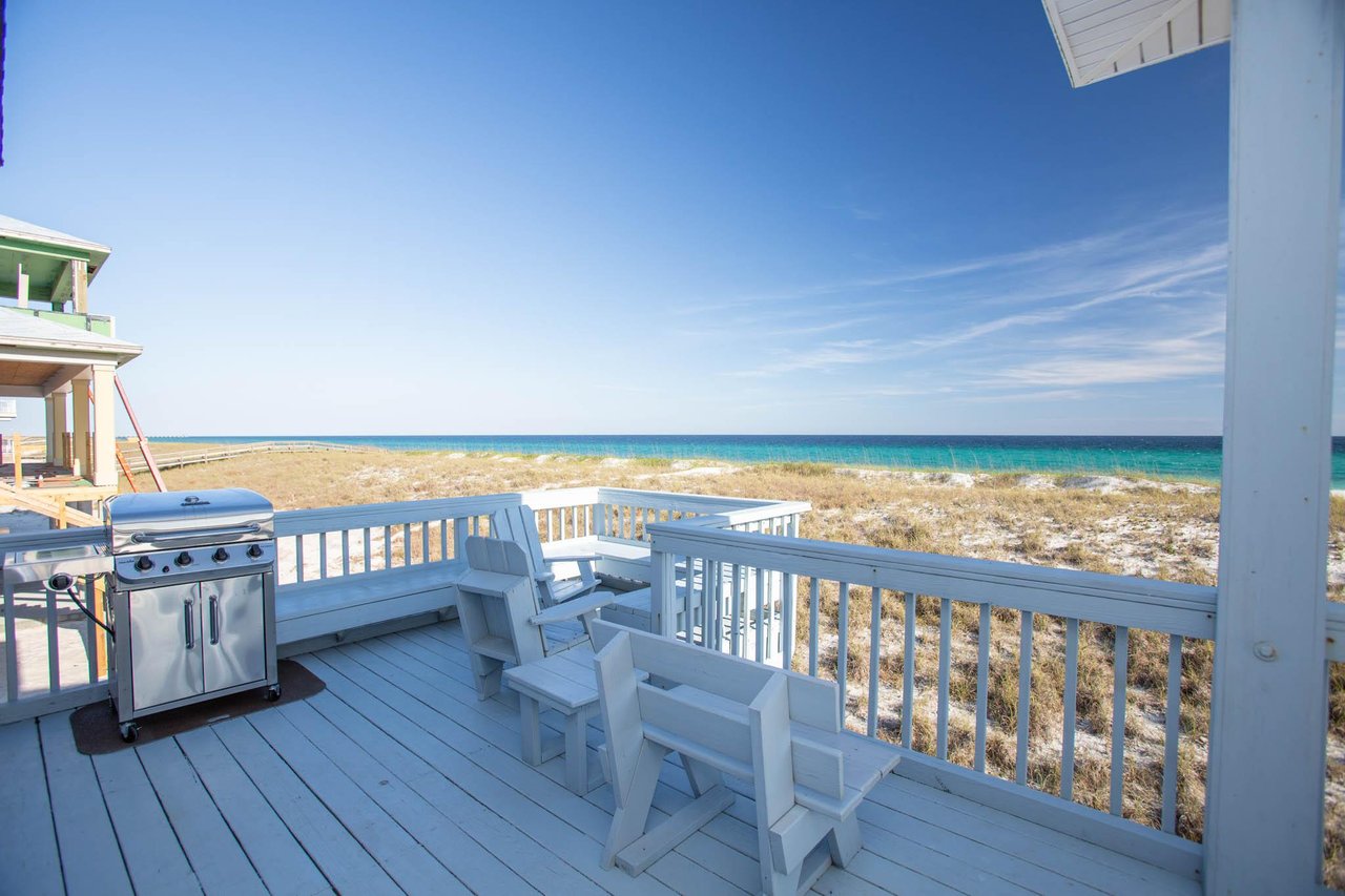 8017 Gulf Boulevard  Footprints in the Sand 3