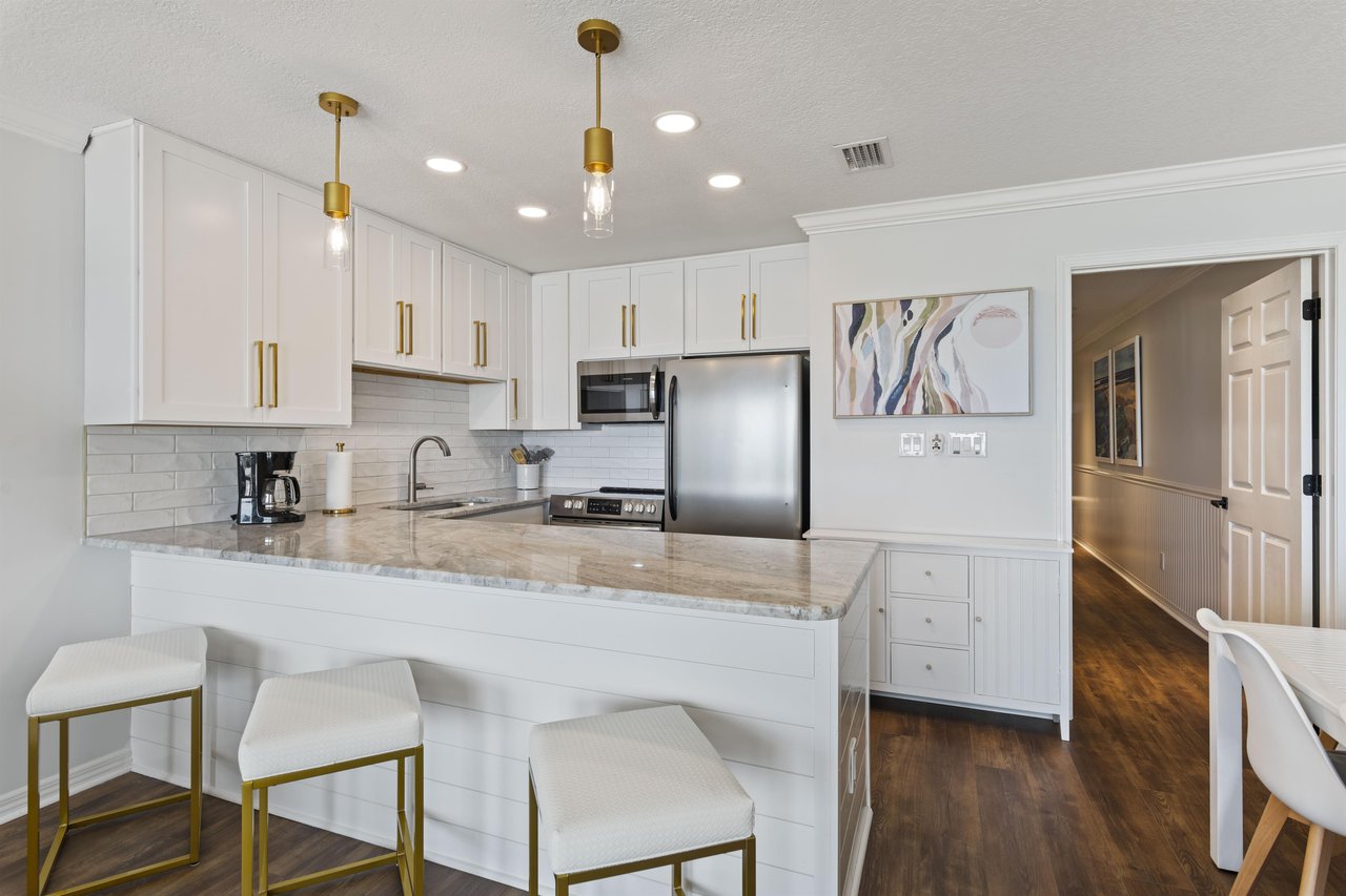 Coral Reef Club 07 5