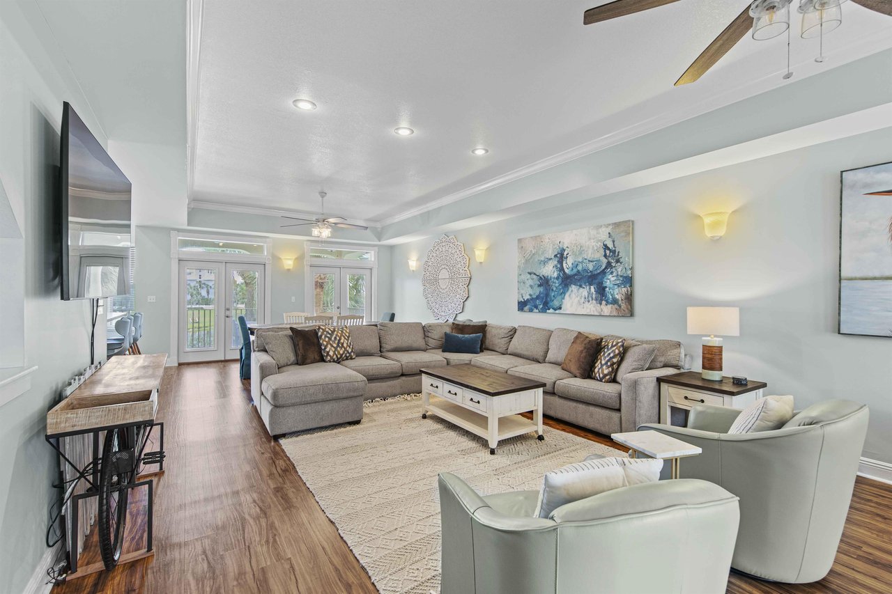 Classy Beaches at Destin Pointe Resort 4