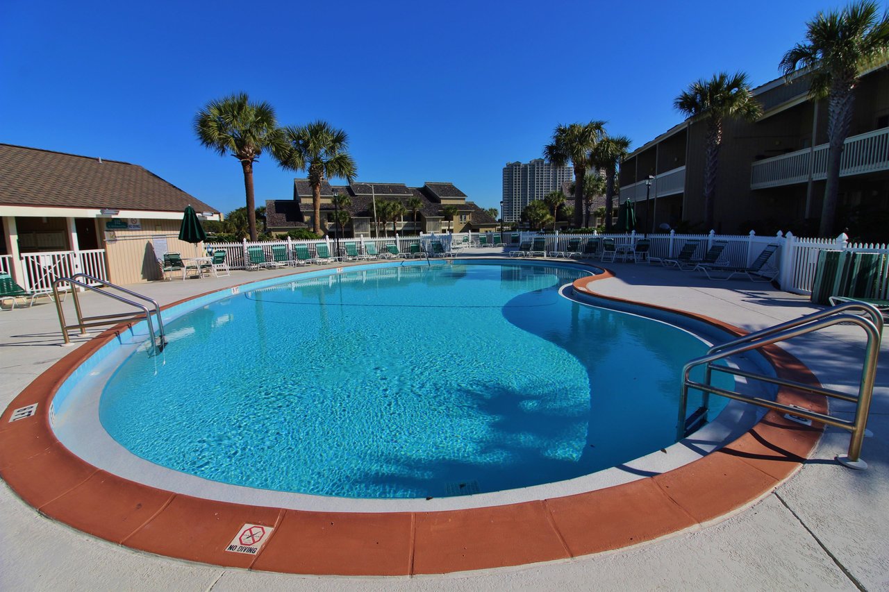 Seascape Lakefront 124 4