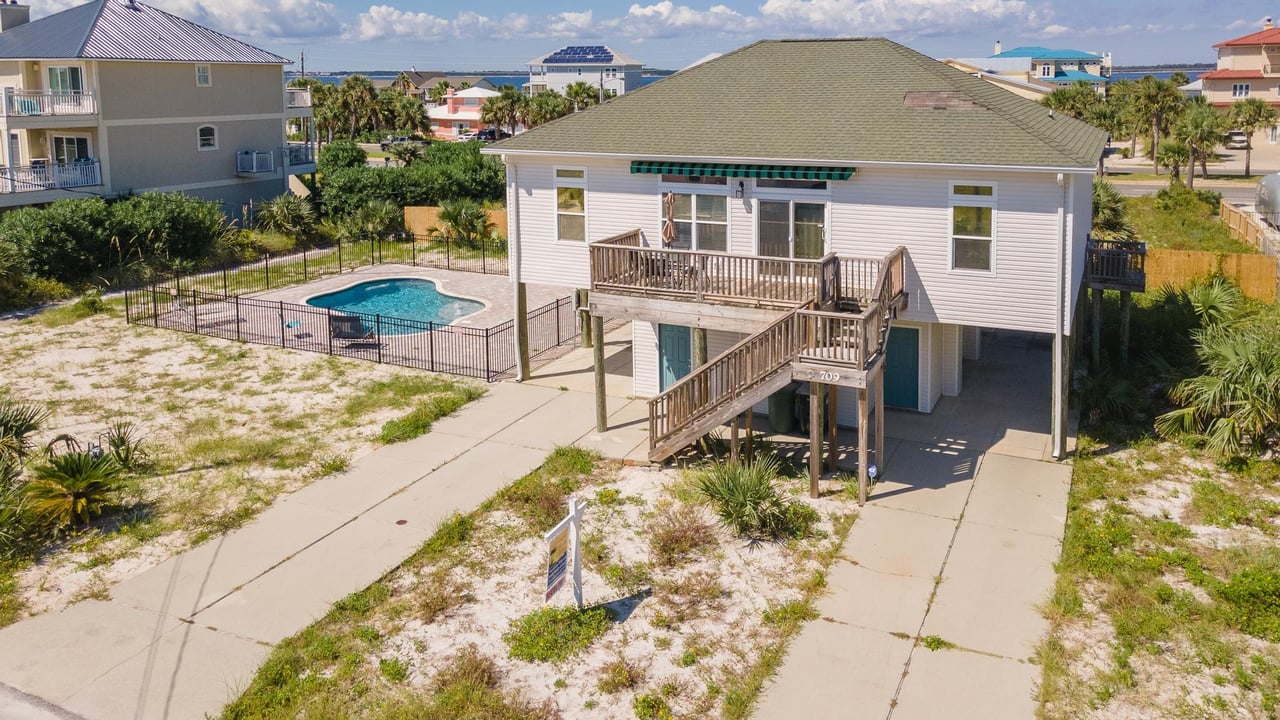 Maldonado 709  Chesed Emerald Gulf 2