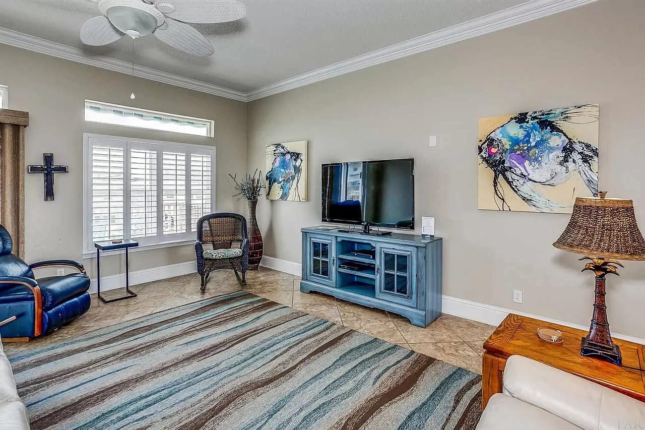 Maldonado 709  Chesed Emerald Gulf 5