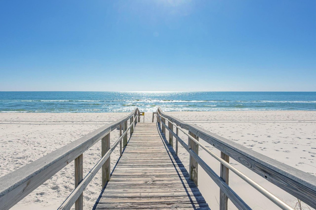 Calle Bonita 1722  Seastone 2