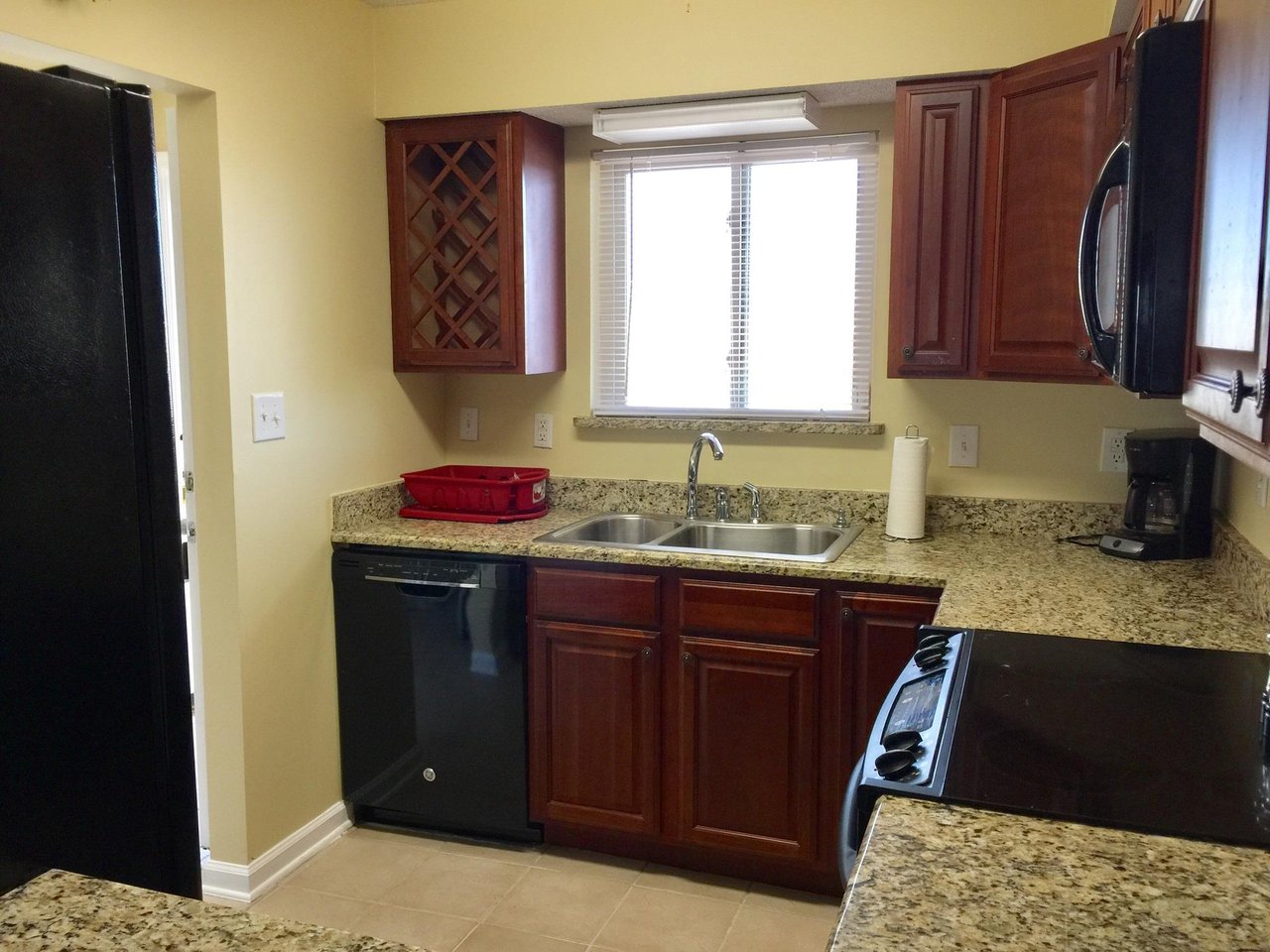 Summer House W B201 4