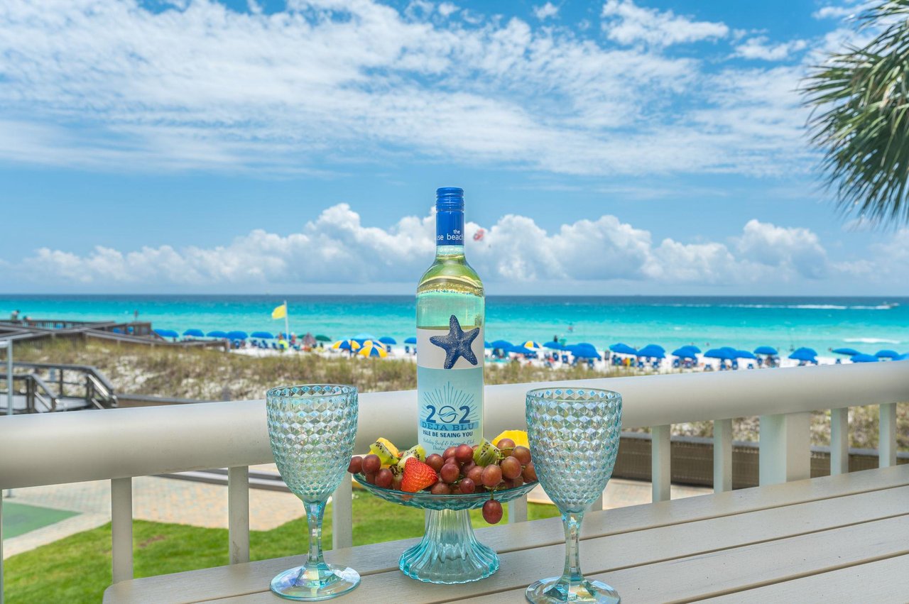 Holiday Surf and Racquet Unit 202 2