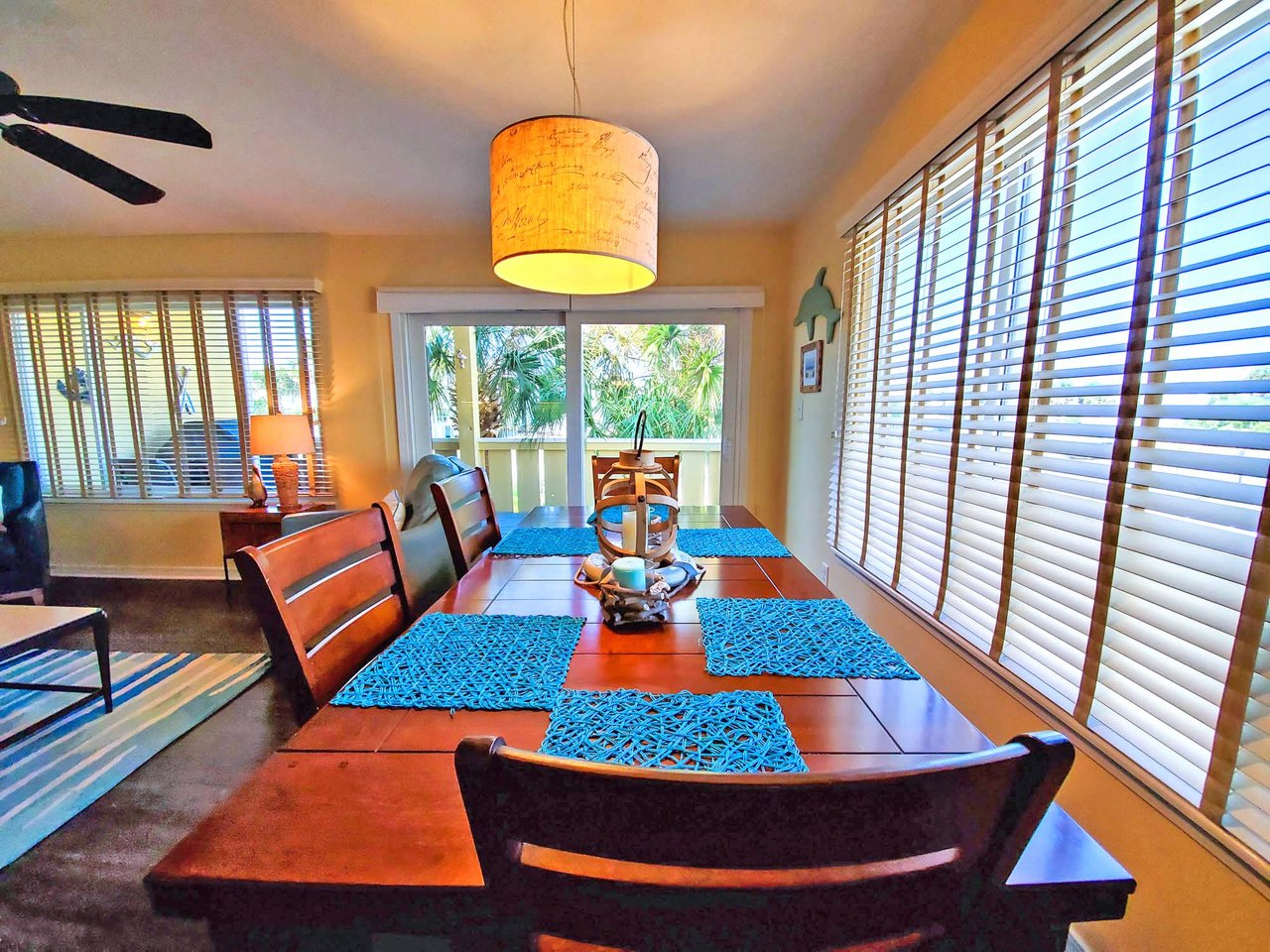 Regency Cabanas F1 4