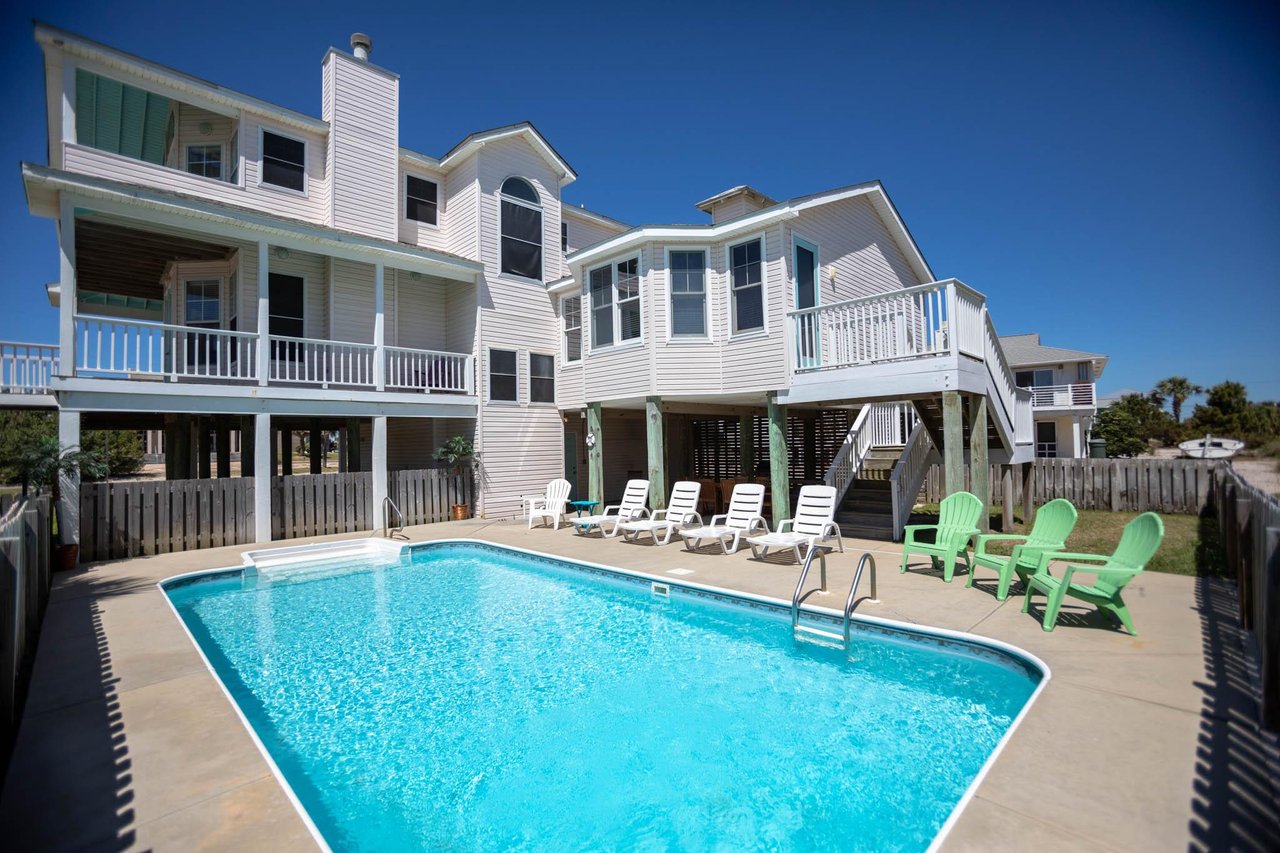 Maldonado 1001  Bakers Dozen Bungalow 2