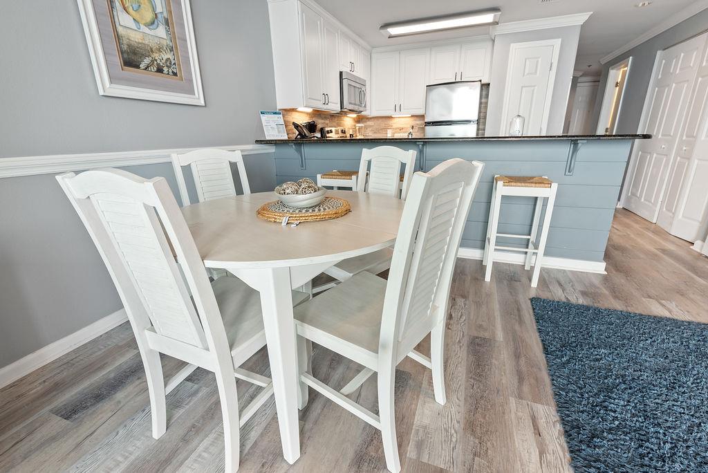 Beach Club Doral 1102 5