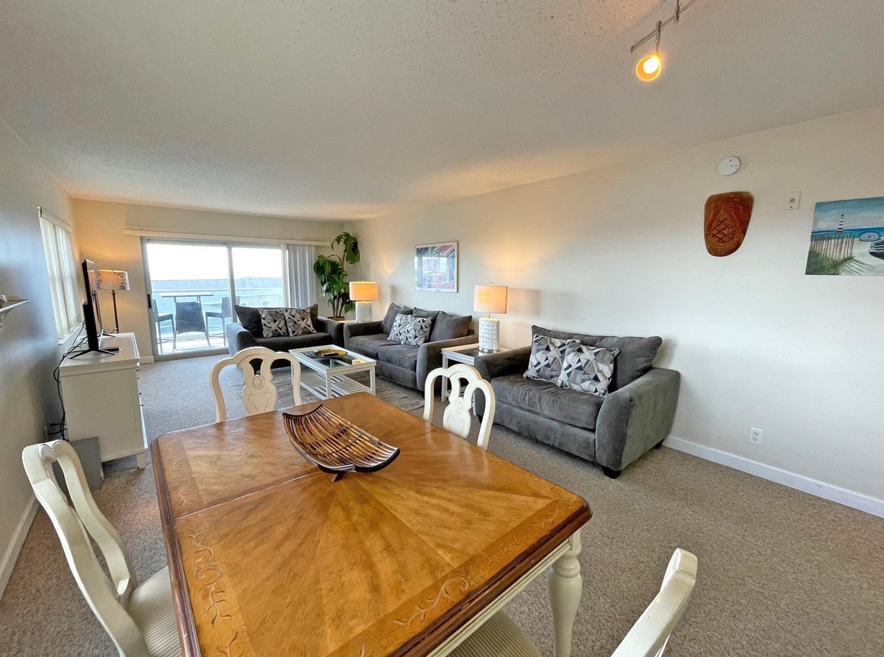 Regency Towers 501E 4