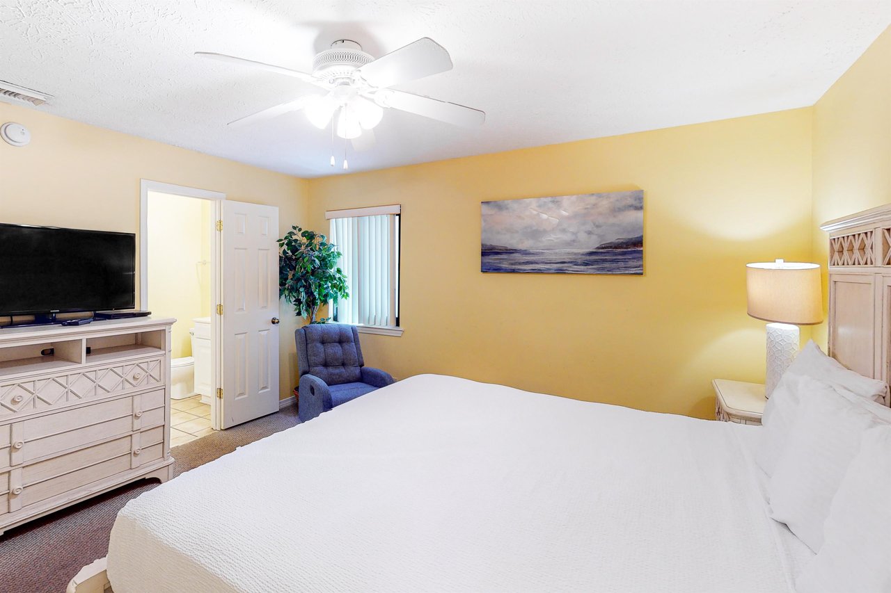 Crystal Villas B05 9