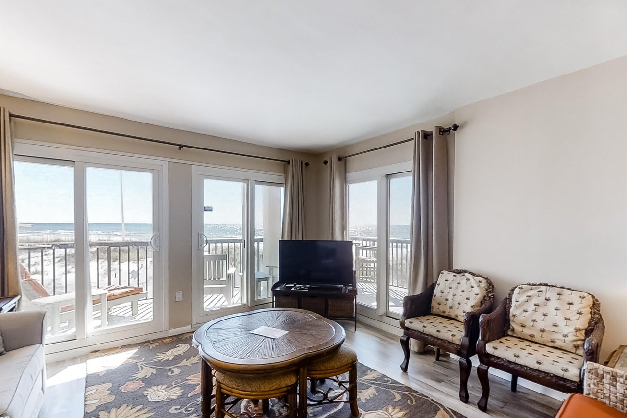 Pinnacle Port B1105 2