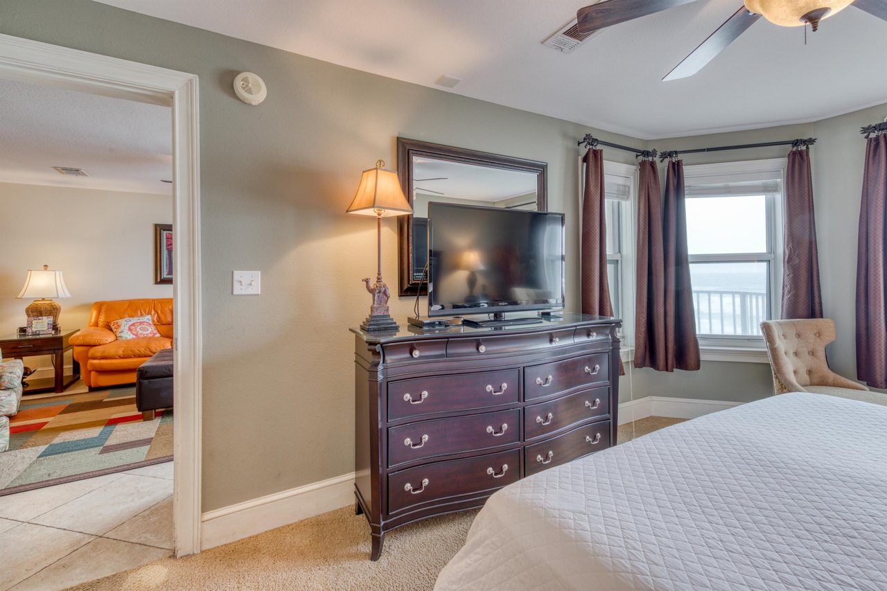 Crystal Dunes 202 14