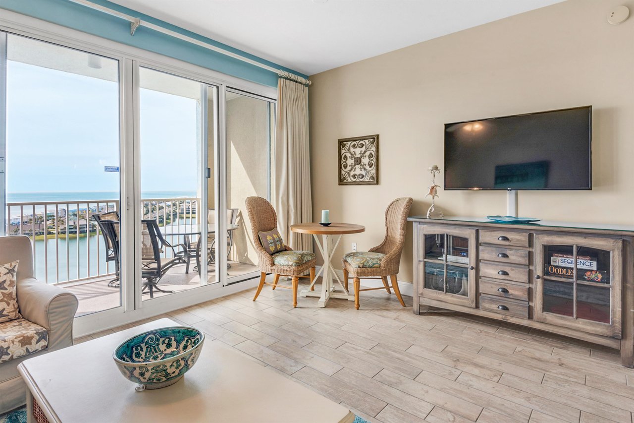 Ariel Dunes II 1405 2