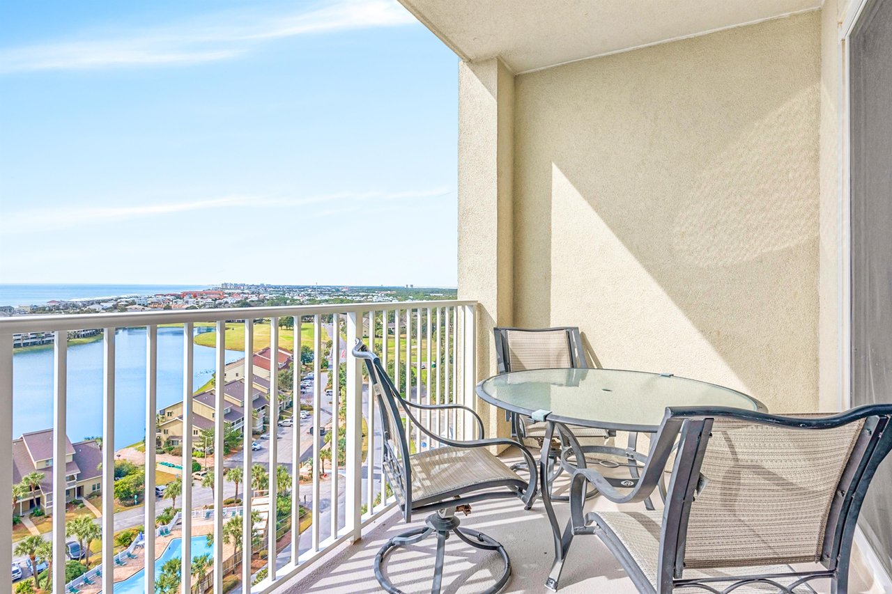 Ariel Dunes II 1405 3