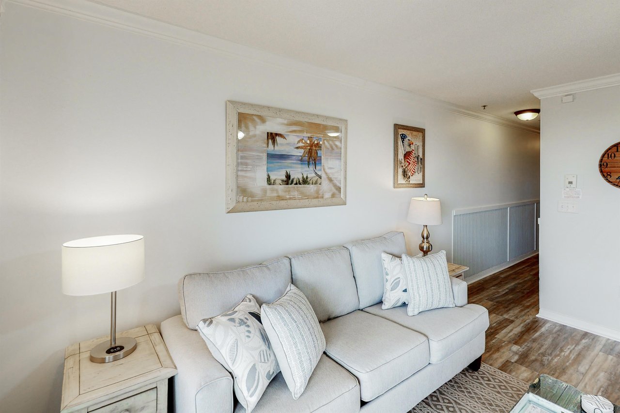 Gulf Place Caribbean 409 3