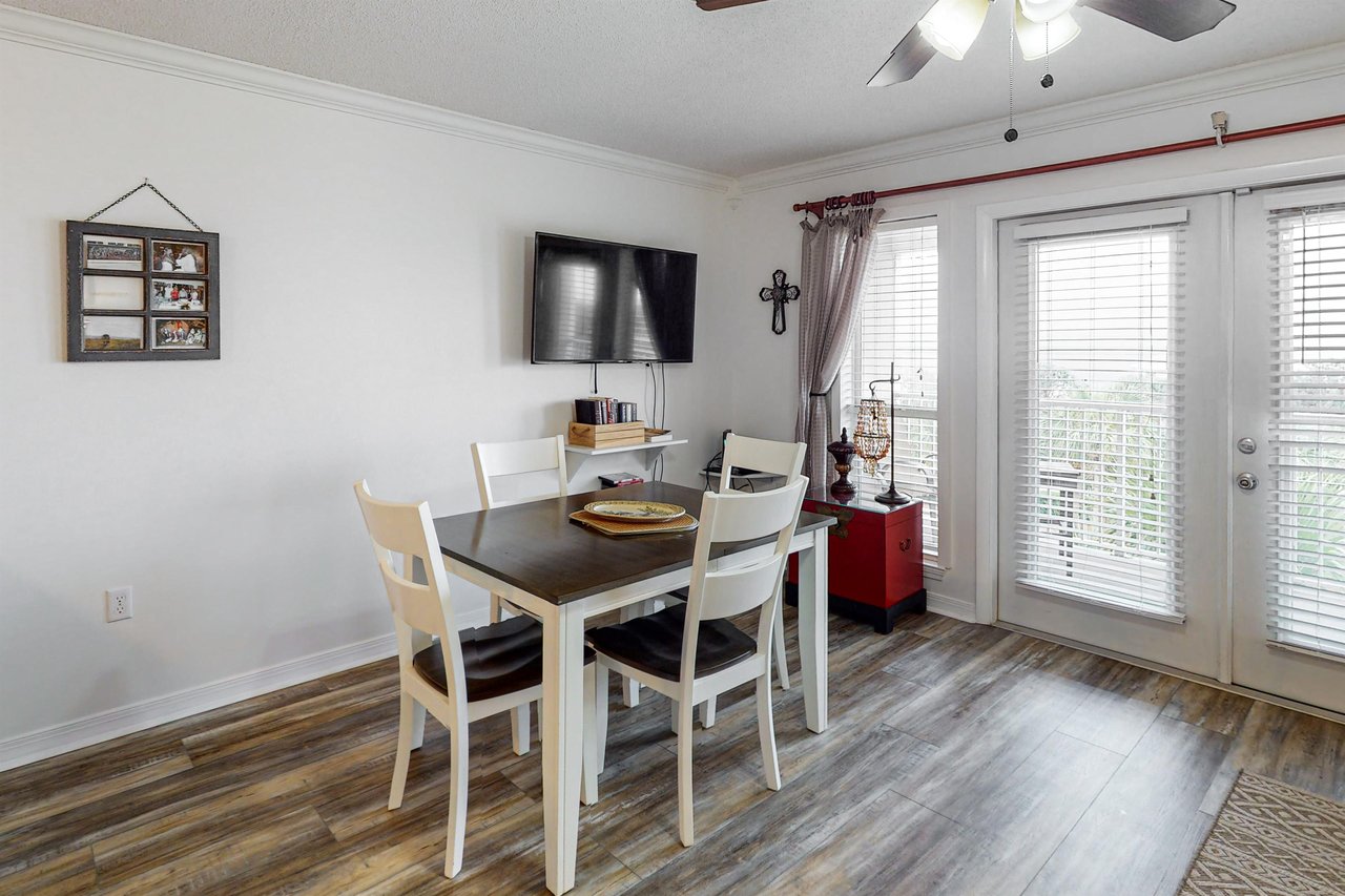 Gulf Place Caribbean 409 4