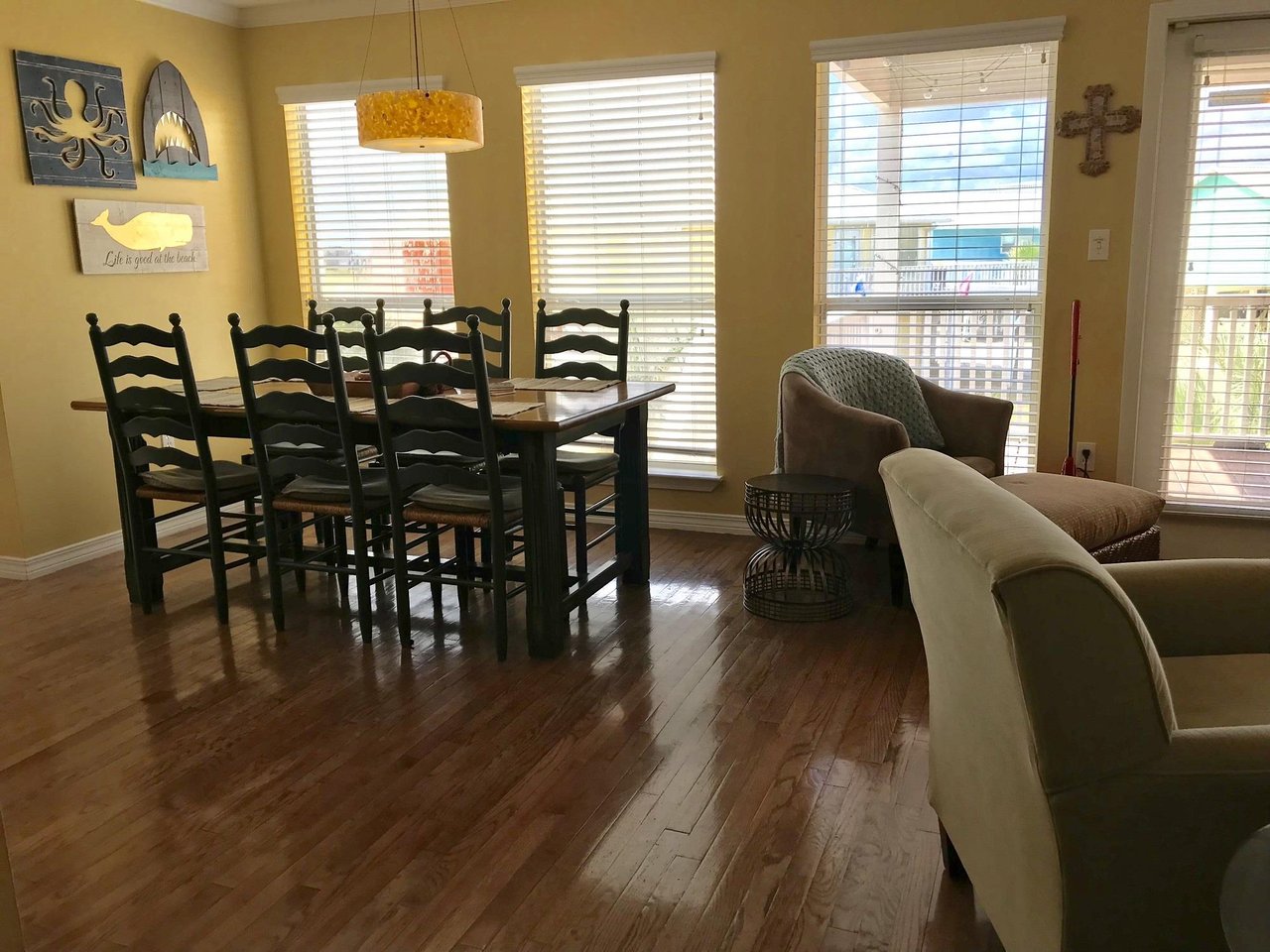 Blue Lagoon 105  Pet Friendly 5